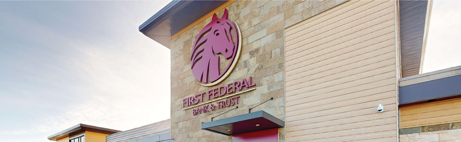 Exterior of the First Federal logo on the Billings branch building
