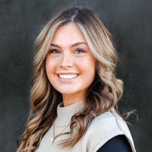 Lauren Bishop headshot